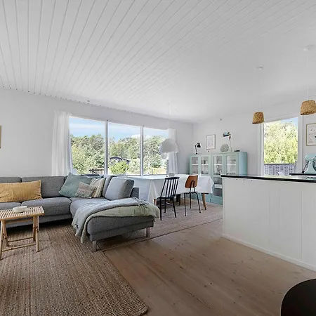 Beautiful Summer House Near Forest And