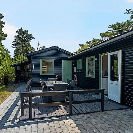 Beautiful Summer House Near Forest And Ferienhaus